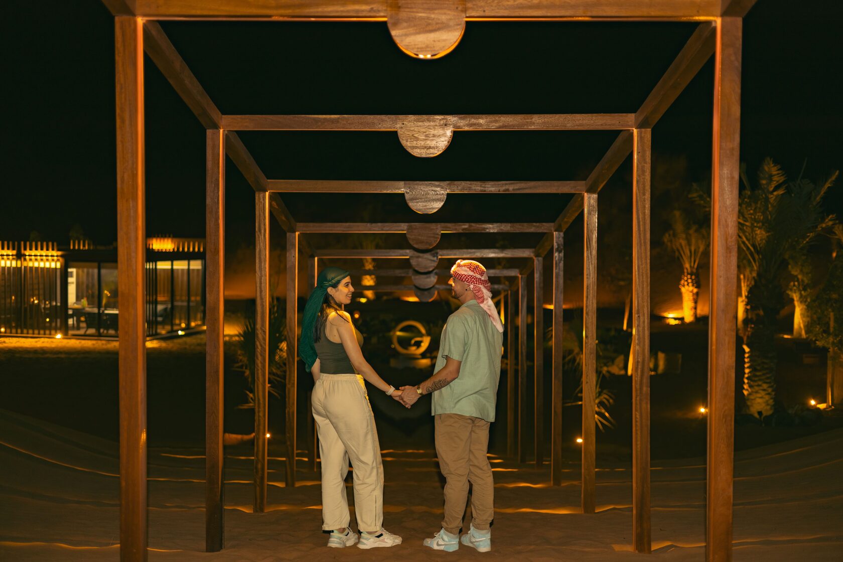 Royal Platinum Desert Experience for 2 persons (afternoon/evening)