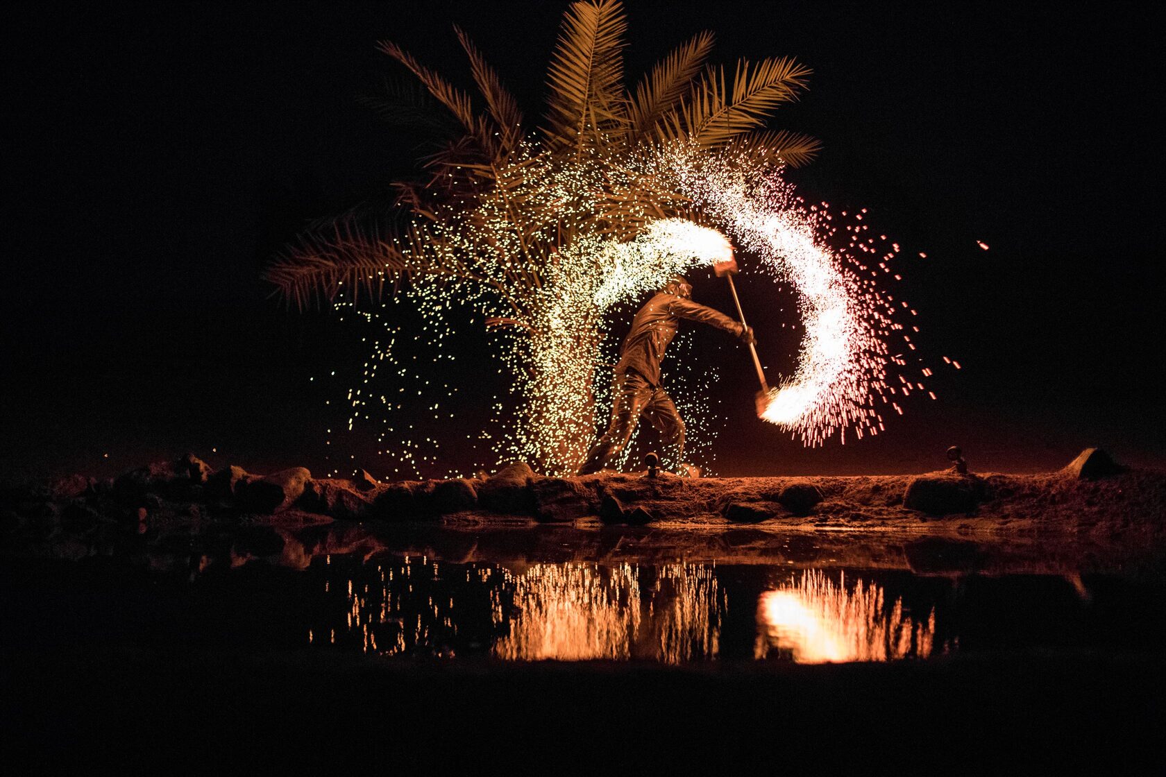 Royal Platinum Desert Experience for 2 persons (afternoon/evening)