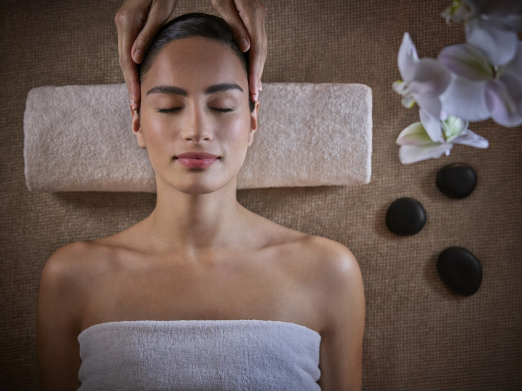 1.5 hour Massage in AWAKEN Spa for 2 persons