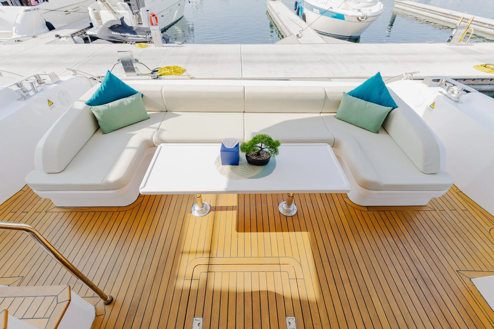 62 ft Yacht - Gala (up to 25 guests)