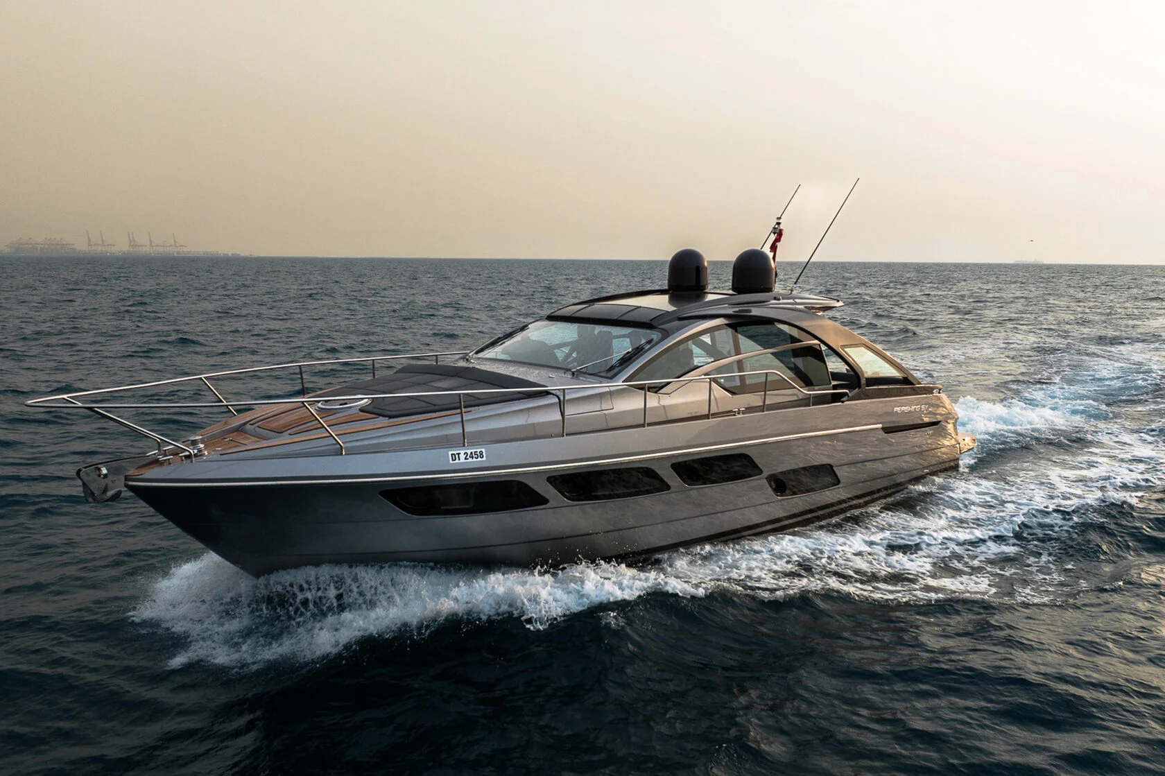 52 ft Yacht - Pershing 5X (up to 8 guests)
