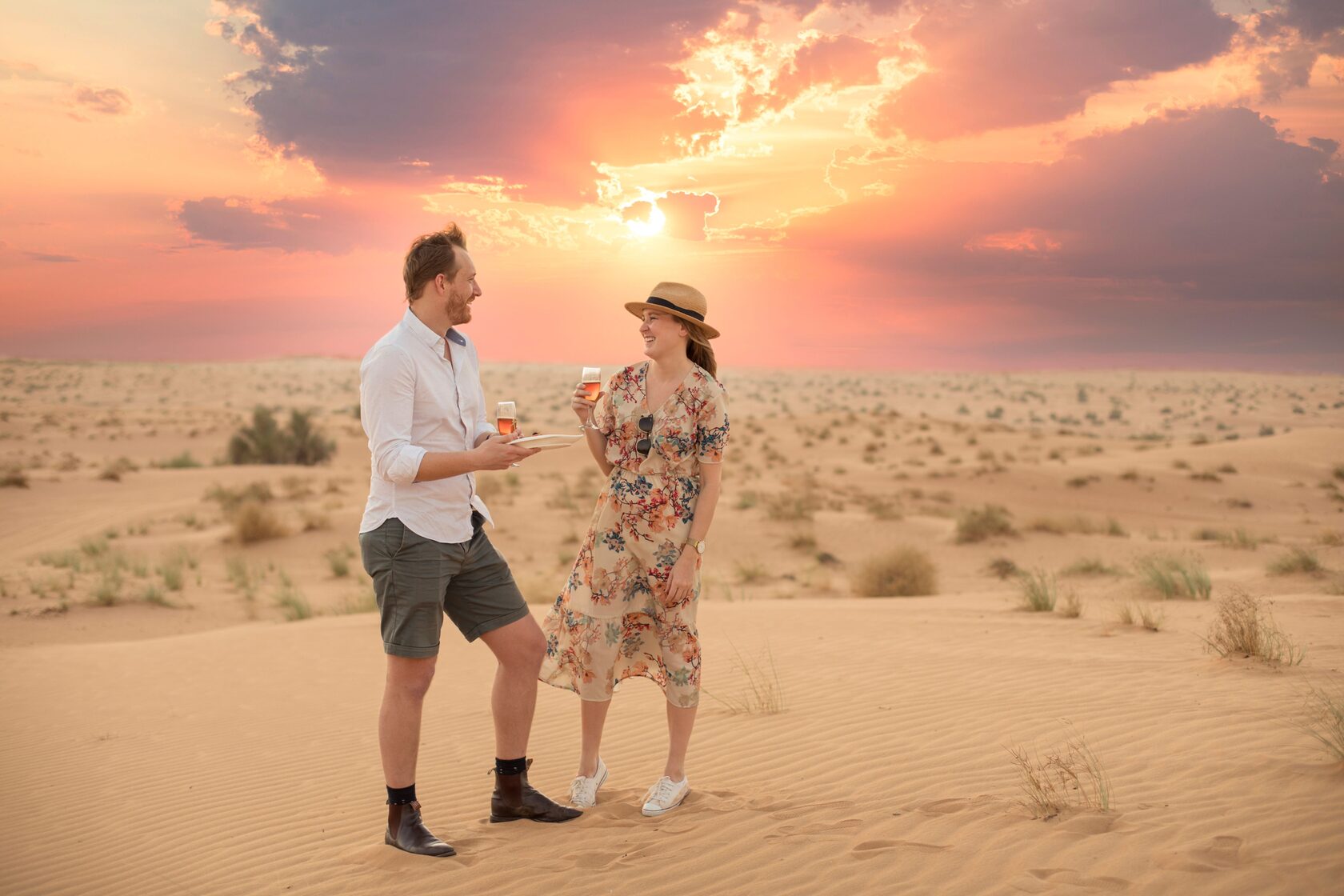 Royal Platinum Desert Experience for 2 persons (afternoon/evening)