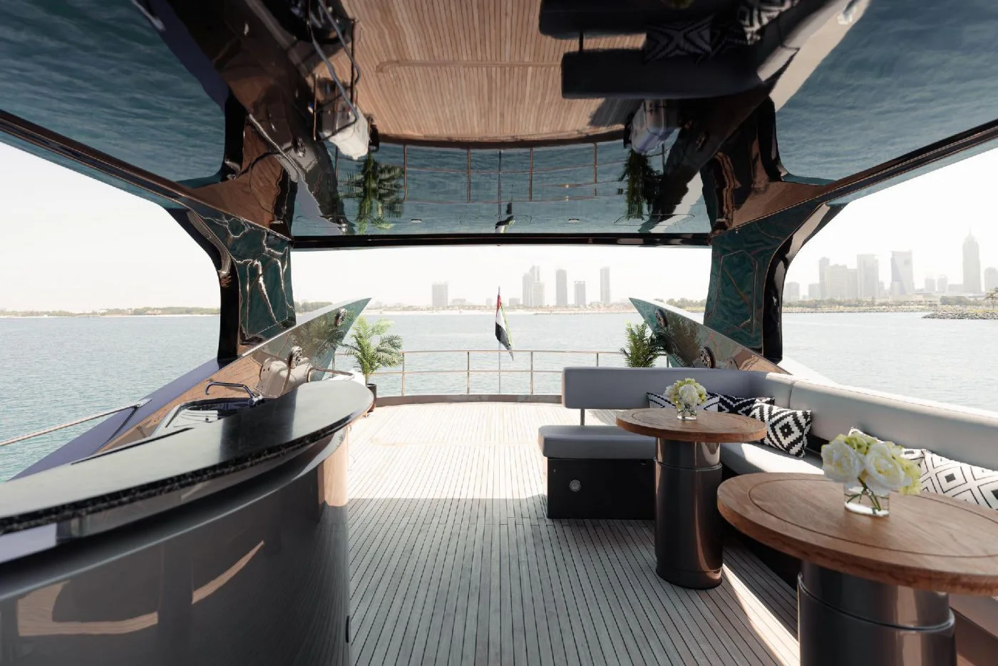 82 ft Yacht - Matrix (up to 15 guests)